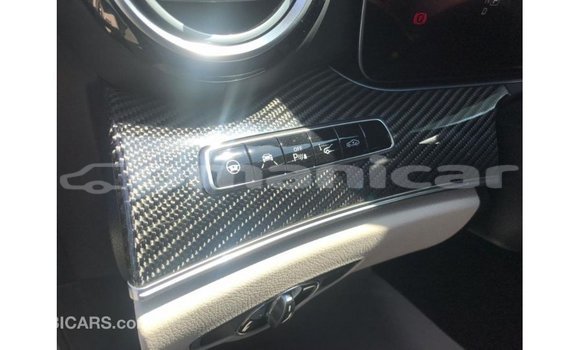 Buy Import Mercedes-Benz 190 Other Car in Import - Dubai in Dhufar Buy Import Mercedes-Benz 190 Other Car in Import - Dubai in Dhufar