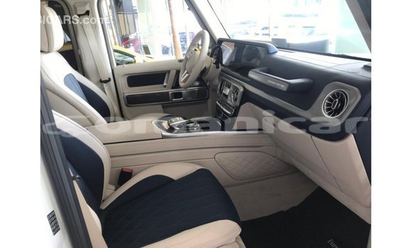 Buy Import Mercedes-Benz 190 White Car in Import - Dubai in Dhufar Buy Import Mercedes-Benz 190 White Car in Import - Dubai in Dhufar