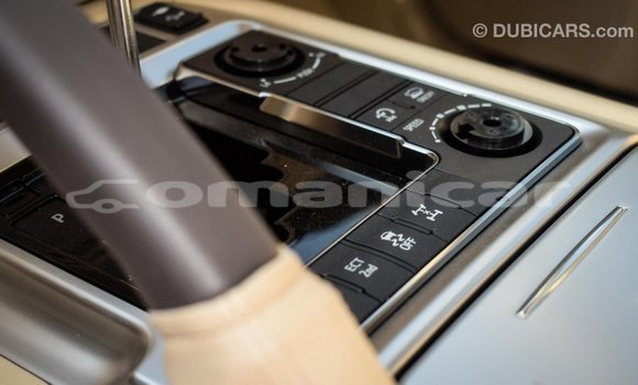 Buy Import Toyota Land Cruiser White Car in Import - Dubai in Dhufar Buy Import Toyota Land Cruiser White Car in Import - Dubai in Dhufar