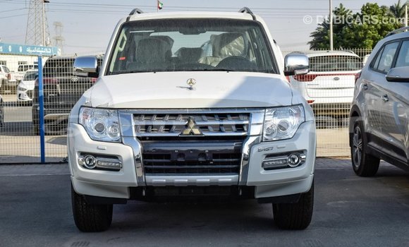 Buy Import Mitsubishi Pajero White Car in Import - Dubai in Dhufar Buy Import Mitsubishi Pajero White Car in Import - Dubai in Dhufar