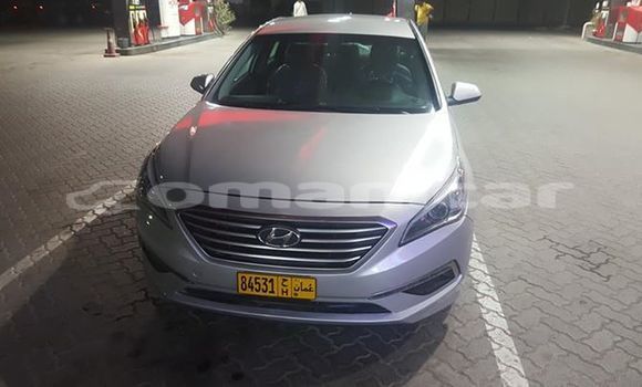 Buy Used Hyundai Sonata Silver Car in Muscat in Masqat Buy Used Hyundai Sonata Silver Car in Muscat in Masqat