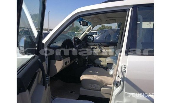 Buy Import Mitsubishi Pajero White Car in Import - Dubai in Dhufar Buy Import Mitsubishi Pajero White Car in Import - Dubai in Dhufar