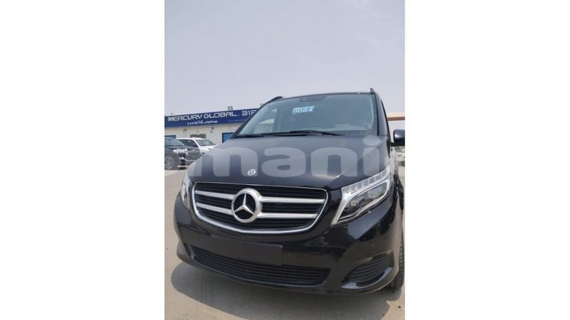 Big with watermark mercedes benz 250 dhufar import dubai 3672