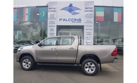 Buy Import Toyota Hilux Other Car in Import - Dubai in Dhufar Buy Import Toyota Hilux Other Car in Import - Dubai in Dhufar
