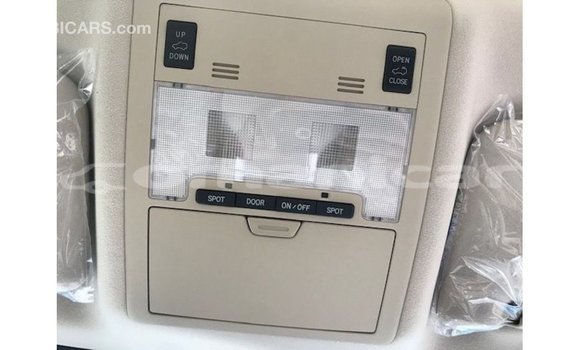 Buy Import Toyota Land Cruiser White Car in Import - Dubai in Dhufar Buy Import Toyota Land Cruiser White Car in Import - Dubai in Dhufar