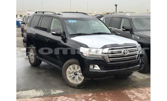 Buy Import Toyota Land Cruiser Black Car in Import - Dubai in Dhufar Buy Import Toyota Land Cruiser Black Car in Import - Dubai in Dhufar