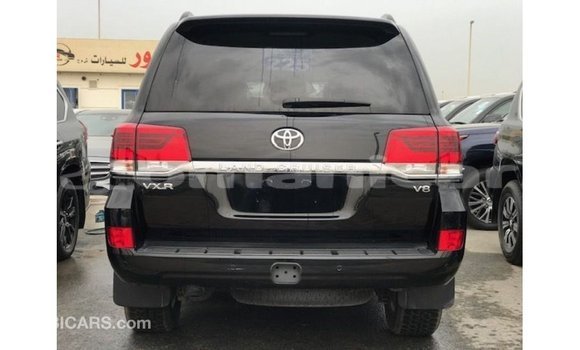Buy Import Toyota Land Cruiser Black Car in Import - Dubai in Dhufar Buy Import Toyota Land Cruiser Black Car in Import - Dubai in Dhufar