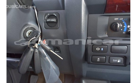 Buy Import Toyota Land Cruiser Other Car in Import - Dubai in Dhufar Buy Import Toyota Land Cruiser Other Car in Import - Dubai in Dhufar