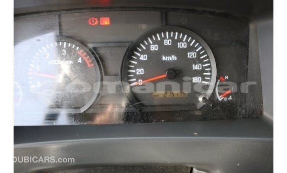 Buy Import Isuzu Rodeo White Car in Import - Dubai in Dhufar