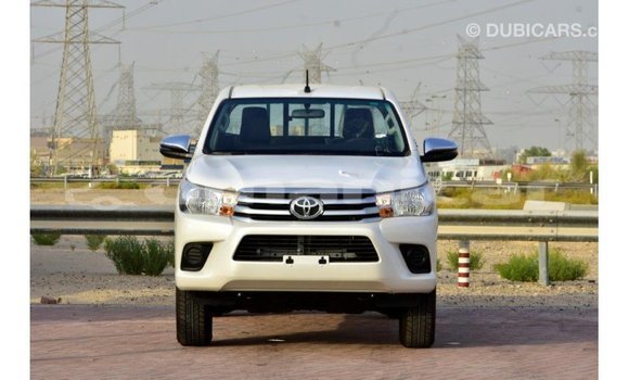 Buy Import Toyota Hilux White Car in Import - Dubai in Dhufar Buy Import Toyota Hilux White Car in Import - Dubai in Dhufar