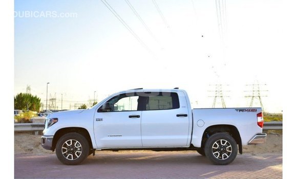 Buy Import Toyota Tundra White Car in Import - Dubai in Dhufar Buy Import Toyota Tundra White Car in Import - Dubai in Dhufar