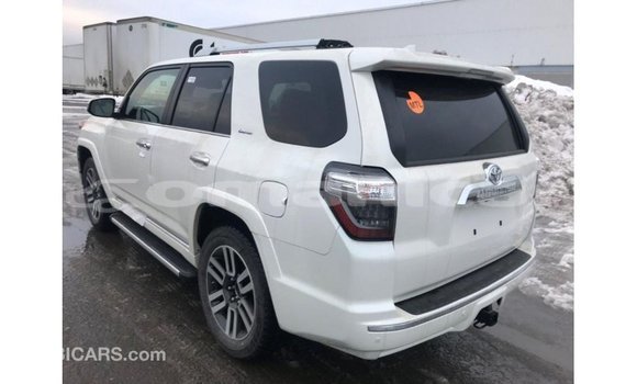 Buy Import Toyota 4Runner White Car in Import - Dubai in Dhufar Buy Import Toyota 4Runner White Car in Import - Dubai in Dhufar