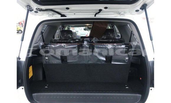 Buy Import Toyota 4Runner White Car in Import - Dubai in Dhufar Buy Import Toyota 4Runner White Car in Import - Dubai in Dhufar