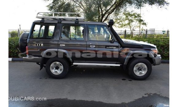 Buy Import Toyota Land Cruiser Other Car in Import - Dubai in Dhufar Buy Import Toyota Land Cruiser Other Car in Import - Dubai in Dhufar