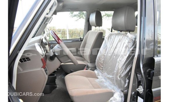 Buy Import Toyota Land Cruiser Other Car in Import - Dubai in Dhufar Buy Import Toyota Land Cruiser Other Car in Import - Dubai in Dhufar
