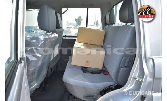 Buy Import Toyota Land Cruiser Other Car in Import - Dubai in Dhufar Buy Import Toyota Land Cruiser Other Car in Import - Dubai in Dhufar