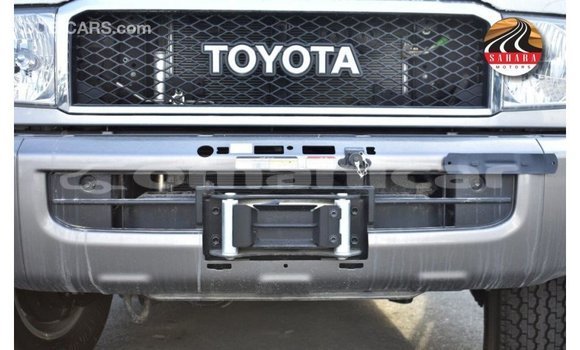 Buy Import Toyota Land Cruiser Other Car in Import - Dubai in Dhufar Buy Import Toyota Land Cruiser Other Car in Import - Dubai in Dhufar