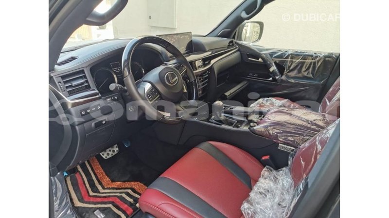 Big with watermark lexus lx dhufar import dubai 3712