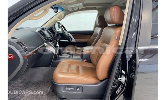 Buy Import Toyota Land Cruiser Black Car in Import - Dubai in Dhufar Buy Import Toyota Land Cruiser Black Car in Import - Dubai in Dhufar