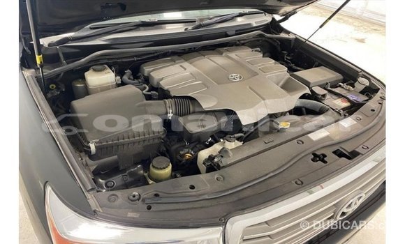 Buy Import Toyota Land Cruiser Black Car in Import - Dubai in Dhufar Buy Import Toyota Land Cruiser Black Car in Import - Dubai in Dhufar