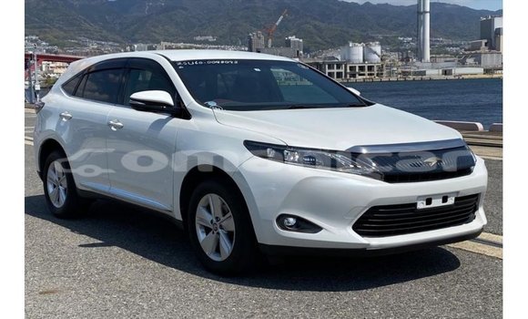Buy Import Toyota Harrier White Car in Import - Dubai in Dhufar Buy Import Toyota Harrier White Car in Import - Dubai in Dhufar