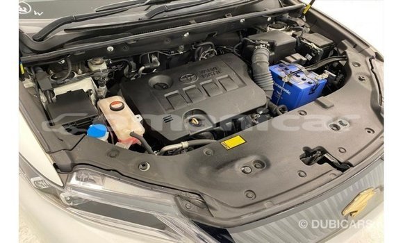 Buy Import Toyota Harrier White Car in Import - Dubai in Dhufar Buy Import Toyota Harrier White Car in Import - Dubai in Dhufar