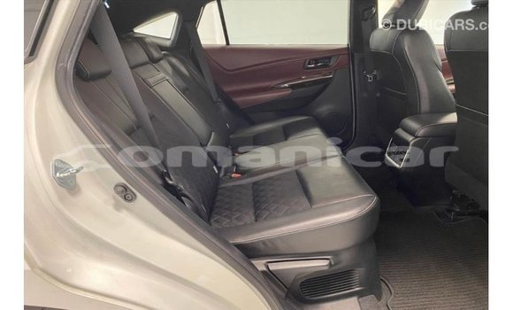 Buy Import Toyota Harrier White Car in Import - Dubai in Dhufar Buy Import Toyota Harrier White Car in Import - Dubai in Dhufar