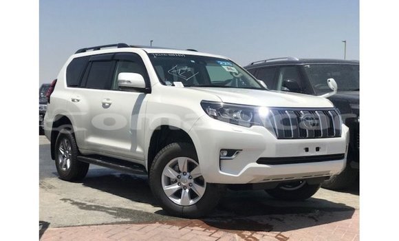 Buy Import Toyota Prado White Car in Import - Dubai in Dhufar Buy Import Toyota Prado White Car in Import - Dubai in Dhufar