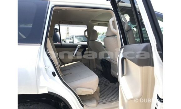Buy Import Toyota Prado White Car in Import - Dubai in Dhufar Buy Import Toyota Prado White Car in Import - Dubai in Dhufar