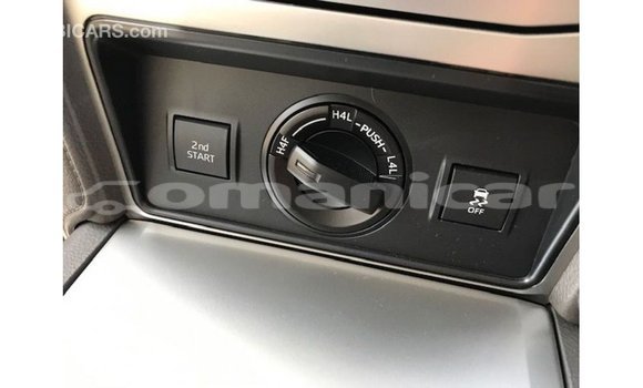 Buy Import Toyota Prado White Car in Import - Dubai in Dhufar Buy Import Toyota Prado White Car in Import - Dubai in Dhufar