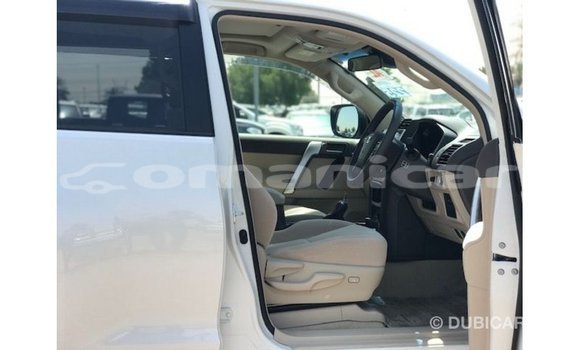 Buy Import Toyota Prado White Car in Import - Dubai in Dhufar Buy Import Toyota Prado White Car in Import - Dubai in Dhufar
