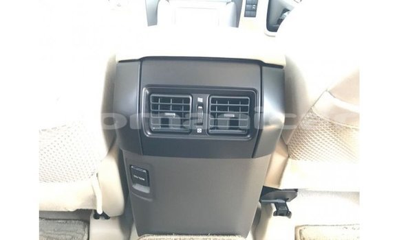 Buy Import Toyota Prado White Car in Import - Dubai in Dhufar Buy Import Toyota Prado White Car in Import - Dubai in Dhufar