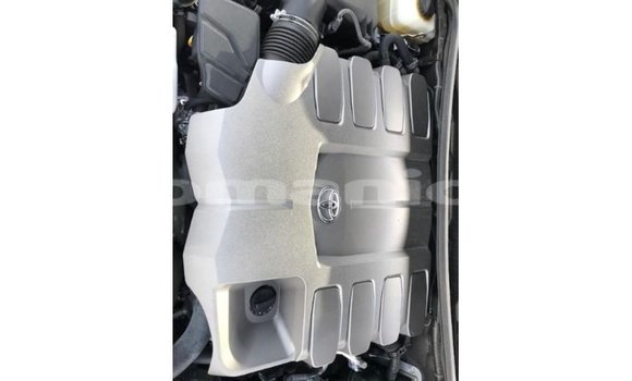 Buy Import Toyota Land Cruiser Black Car in Import - Dubai in Dhufar Buy Import Toyota Land Cruiser Black Car in Import - Dubai in Dhufar