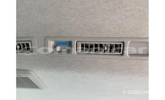 Buy Import Toyota Hiace White Car in Import - Dubai in Dhufar Buy Import Toyota Hiace White Car in Import - Dubai in Dhufar