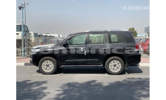 Buy Import Toyota Land Cruiser Black Car in Import - Dubai in Dhufar Buy Import Toyota Land Cruiser Black Car in Import - Dubai in Dhufar
