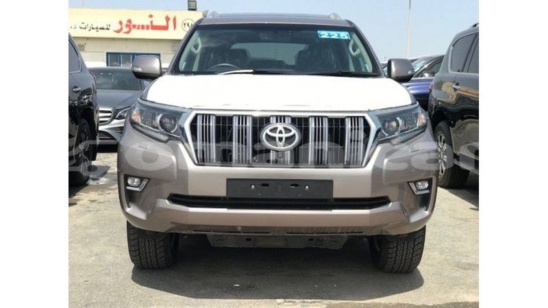 Big with watermark toyota prado dhufar import dubai 3729