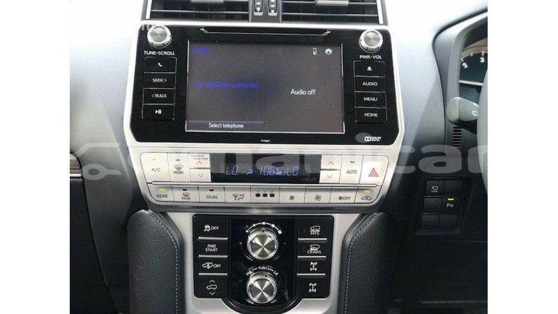 Big with watermark toyota prado dhufar import dubai 3729