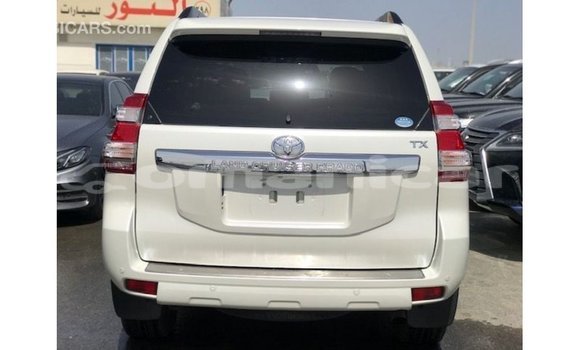 Buy Import Toyota Prado White Car in Import - Dubai in Dhufar Buy Import Toyota Prado White Car in Import - Dubai in Dhufar