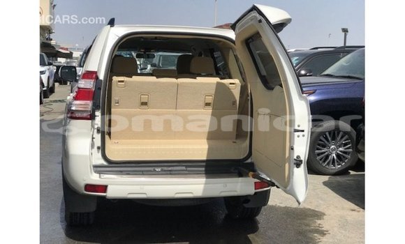 Buy Import Toyota Prado White Car in Import - Dubai in Dhufar Buy Import Toyota Prado White Car in Import - Dubai in Dhufar