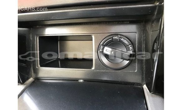 Buy Import Toyota Prado White Car in Import - Dubai in Dhufar Buy Import Toyota Prado White Car in Import - Dubai in Dhufar