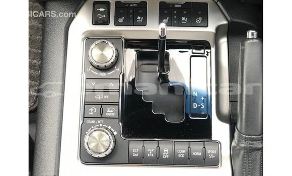 Buy Import Toyota Land Cruiser Black Car in Import - Dubai in Dhufar Buy Import Toyota Land Cruiser Black Car in Import - Dubai in Dhufar