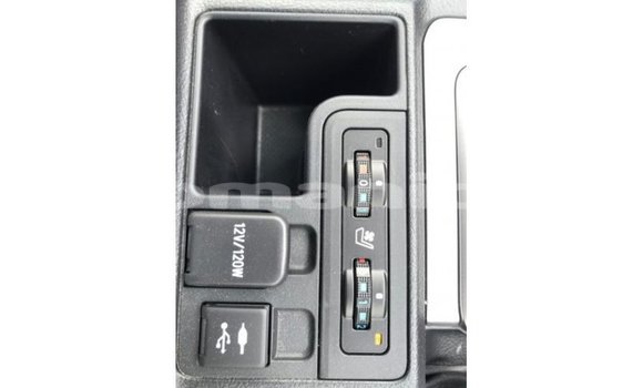 Buy Import Toyota Prado Other Car in Import - Dubai in Dhufar Buy Import Toyota Prado Other Car in Import - Dubai in Dhufar