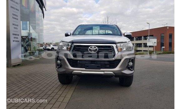 Buy Import Toyota Hilux Brown Car in Import - Dubai in Dhufar Buy Import Toyota Hilux Brown Car in Import - Dubai in Dhufar