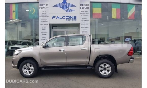 Buy Import Toyota Hilux Brown Car in Import - Dubai in Dhufar Buy Import Toyota Hilux Brown Car in Import - Dubai in Dhufar