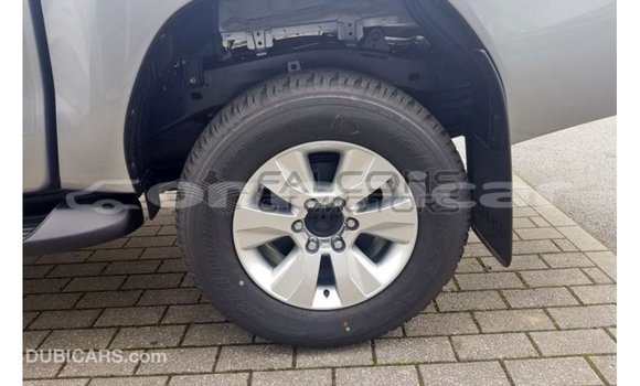 Buy Import Toyota Hilux Brown Car in Import - Dubai in Dhufar Buy Import Toyota Hilux Brown Car in Import - Dubai in Dhufar