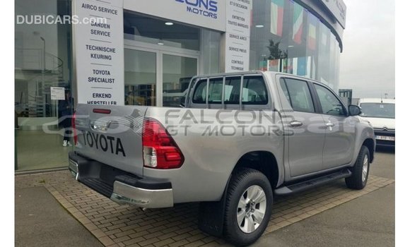 Buy Import Toyota Hilux Brown Car in Import - Dubai in Dhufar Buy Import Toyota Hilux Brown Car in Import - Dubai in Dhufar