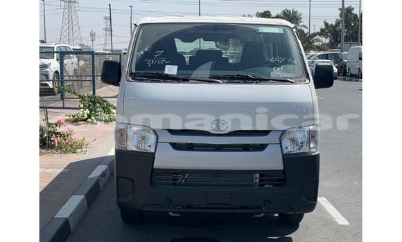 Buy Import Toyota Hiace White Car in Import - Dubai in Dhufar Buy Import Toyota Hiace White Car in Import - Dubai in Dhufar