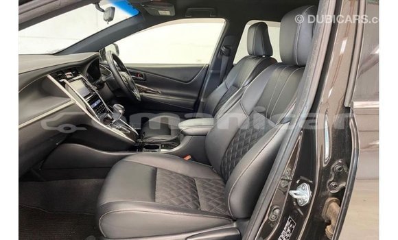 Buy Import Toyota Harrier Black Car in Import - Dubai in Dhufar Buy Import Toyota Harrier Black Car in Import - Dubai in Dhufar