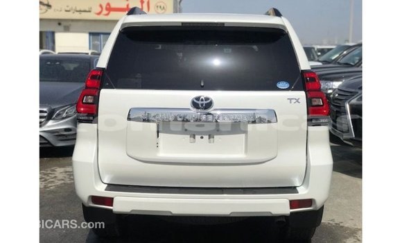 Buy Import Toyota Prado White Car in Import - Dubai in Dhufar Buy Import Toyota Prado White Car in Import - Dubai in Dhufar