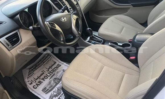 Buy Used Hyundai i30 White Car in Masqat in Masqat Buy Used Hyundai i30 White Car in Masqat in Masqat